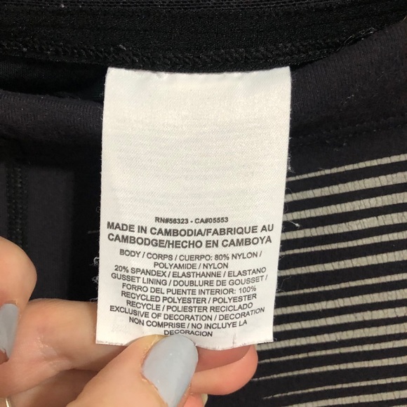 NIKE | Printed Reflective Running Tights - Picture 9 of 16